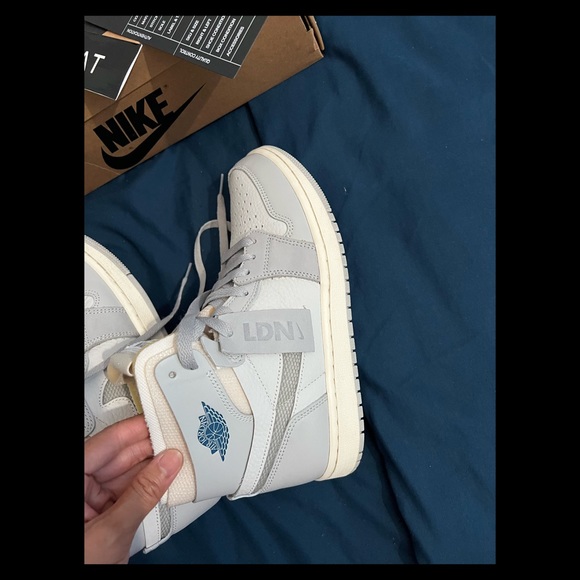 Air Jordan 1 Zoom Comfort ‘London’ - Picture 10 of 12